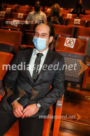  Simon Krečič, umetniški direktor Opere SNG MariborPodelitev Borštnikovega prstana Petru Boštjančiču, 55. Borštnikovo srečanje