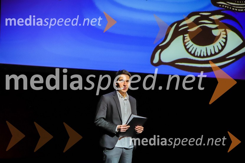  Petja  Labovič, igralecPodelitev Borštnikovega prstana Petru Boštjančiču, 55. Borštnikovo srečanje