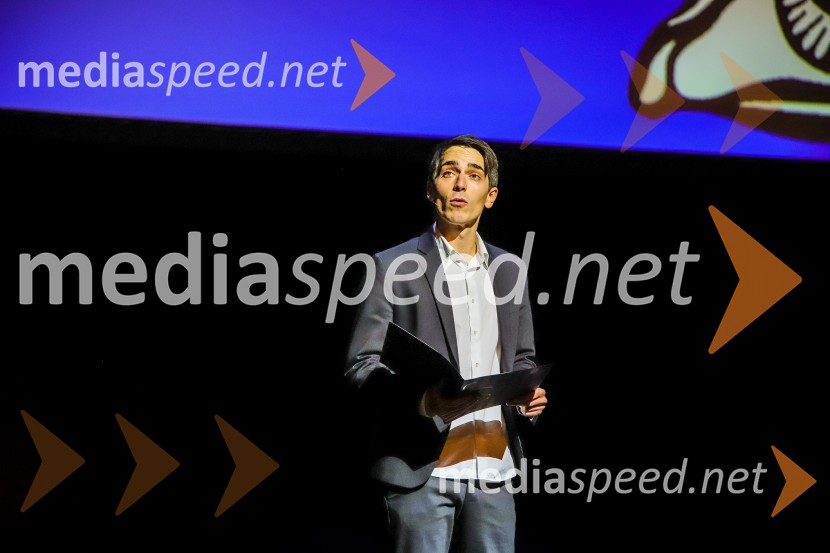  Petja  Labovič, igralecPodelitev Borštnikovega prstana Petru Boštjančiču, 55. Borštnikovo srečanje