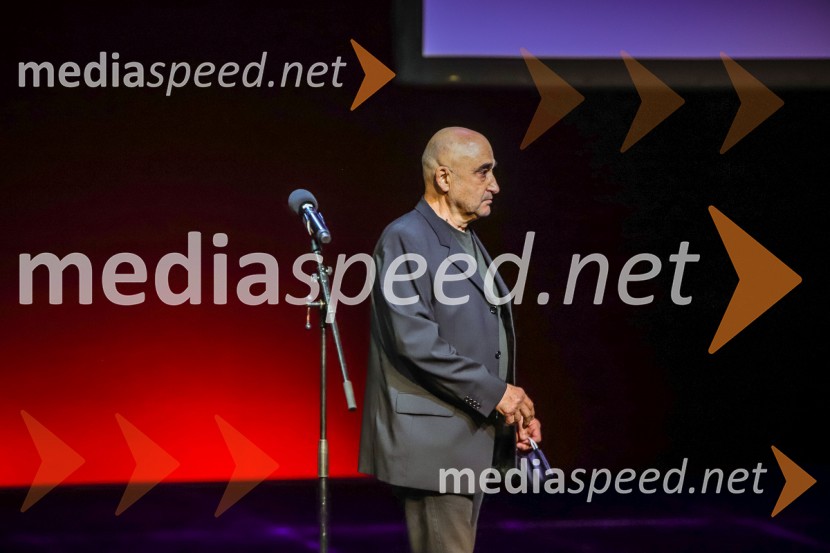  Peter Boštjančič, igralecPodelitev Borštnikovega prstana Petru Boštjančiču, 55. Borštnikovo srečanje