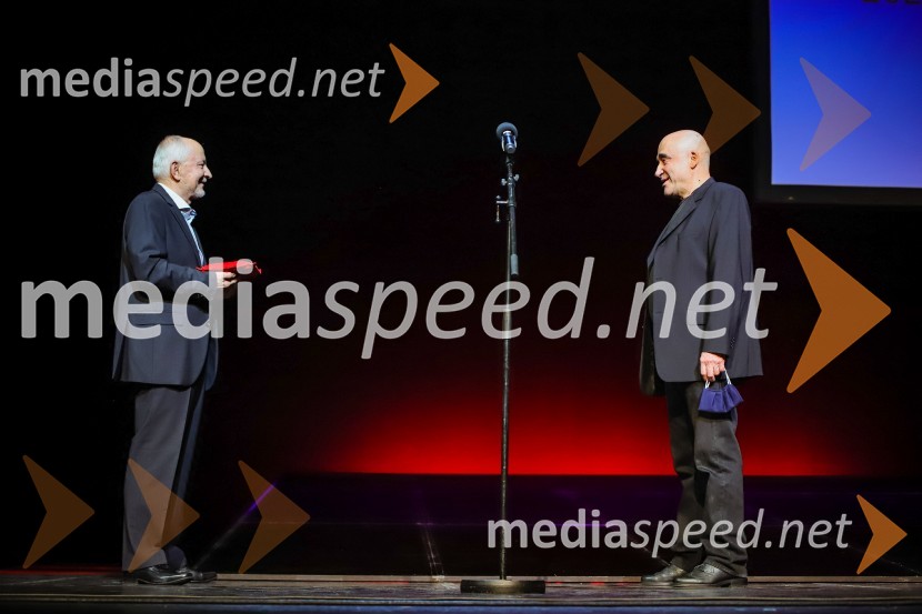  Peter Ternovšek, igralec;  Peter Boštjančič, igralecPodelitev Borštnikovega prstana Petru Boštjančiču, 55. Borštnikovo srečanje