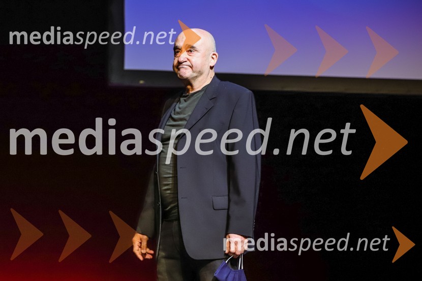  Peter Boštjančič, igralecPodelitev Borštnikovega prstana Petru Boštjančiču, 55. Borštnikovo srečanje