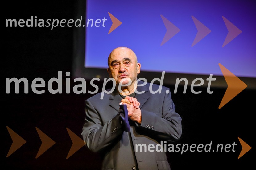  Peter Boštjančič, igralecPodelitev Borštnikovega prstana Petru Boštjančiču, 55. Borštnikovo srečanje