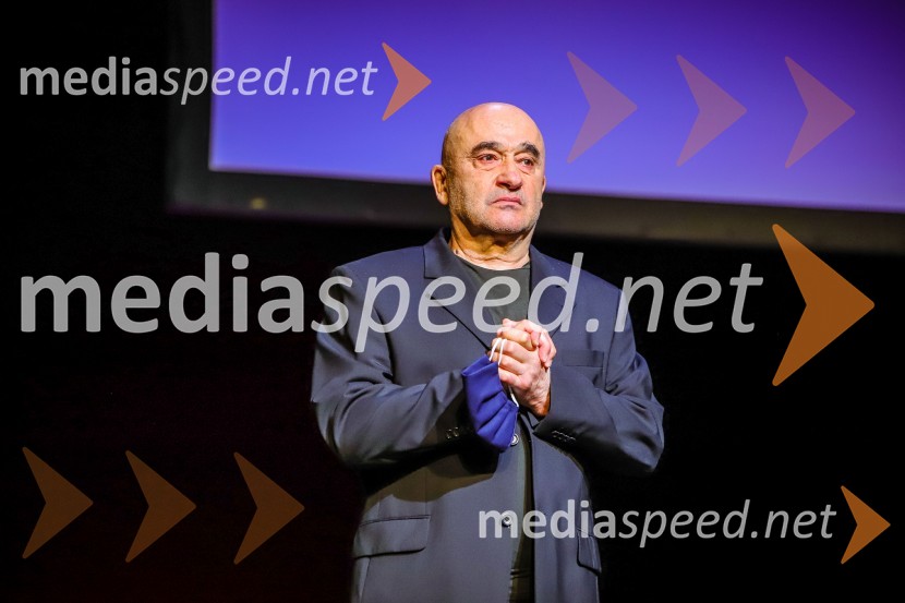  Peter Boštjančič, igralecPodelitev Borštnikovega prstana Petru Boštjančiču, 55. Borštnikovo srečanje