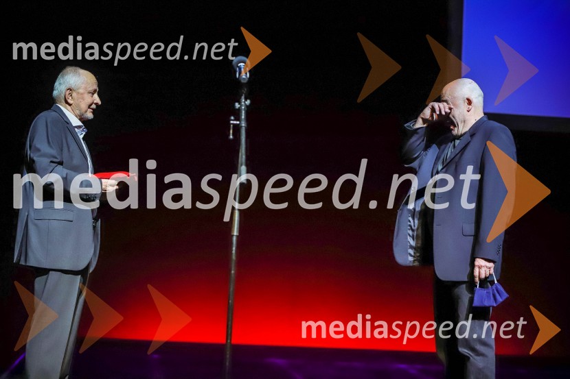  Peter Ternovšek, igralec;  Peter Boštjančič, igralecPodelitev Borštnikovega prstana Petru Boštjančiču, 55. Borštnikovo srečanje