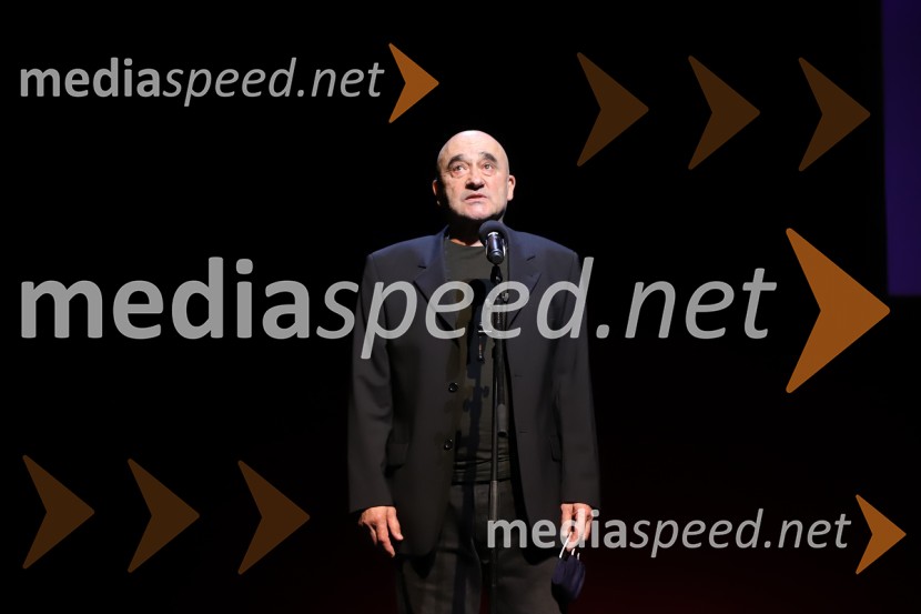  Peter Boštjančič, igralecPodelitev Borštnikovega prstana Petru Boštjančiču, 55. Borštnikovo srečanje