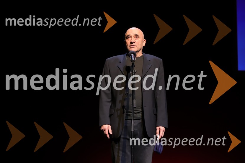  Peter Boštjančič, igralecPodelitev Borštnikovega prstana Petru Boštjančiču, 55. Borštnikovo srečanje