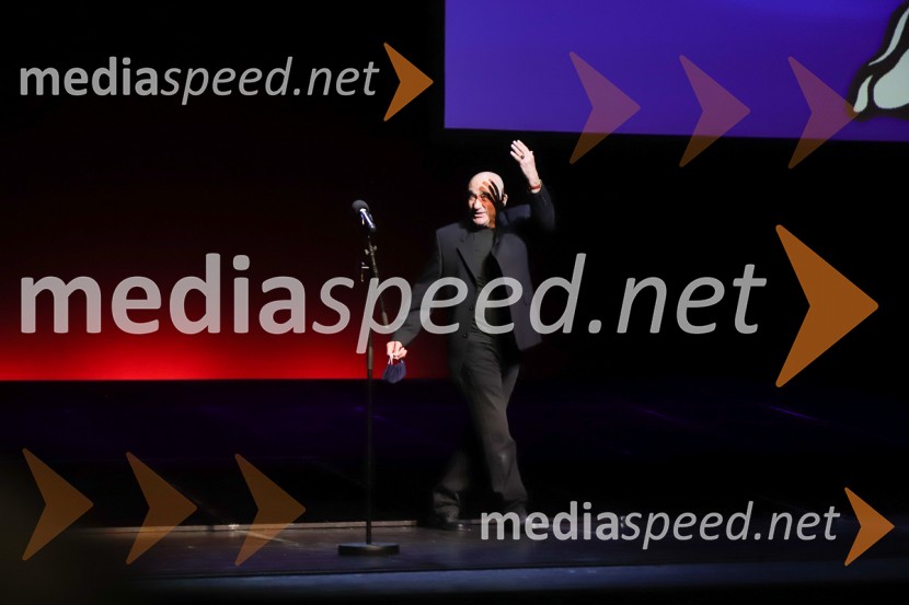  Peter Boštjančič, igralecPodelitev Borštnikovega prstana Petru Boštjančiču, 55. Borštnikovo srečanje