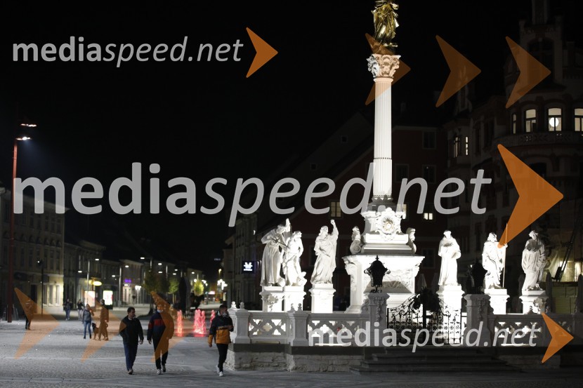 Protesti proti policijski uri v Mariboru