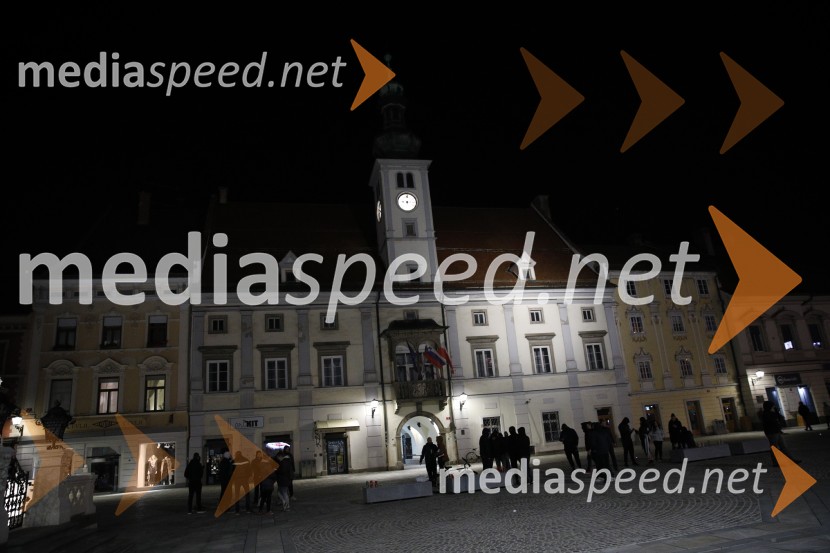 Protesti proti policijski uri v Mariboru