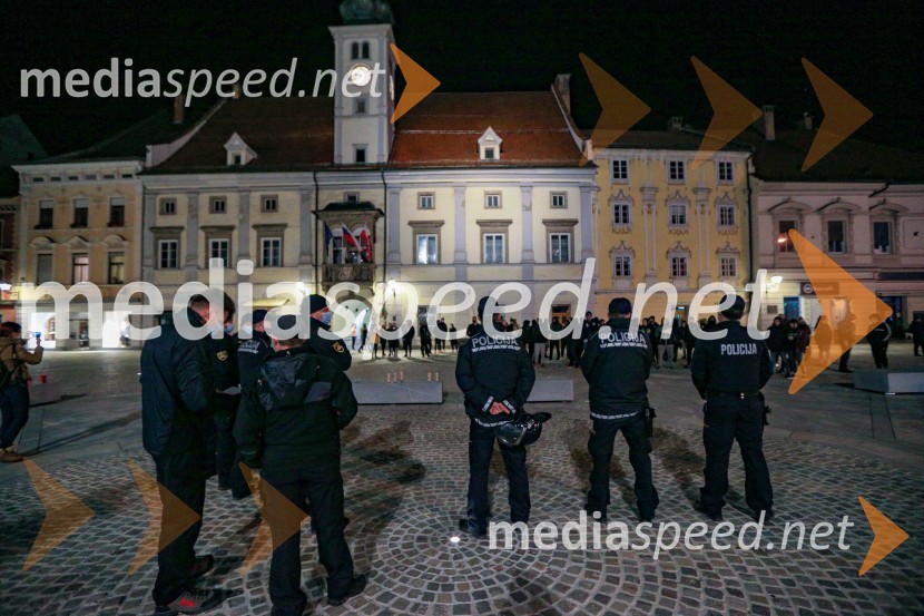 Protesti proti policijski uri v Mariboru
