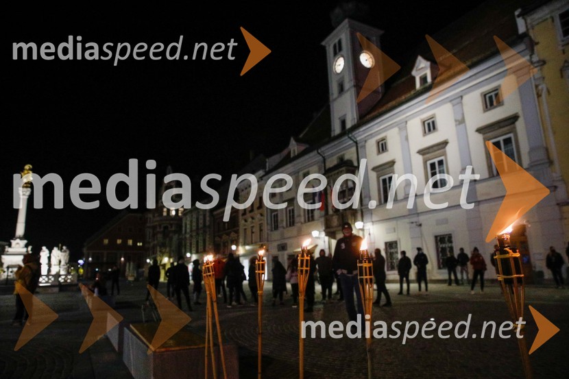 Protesti proti policijski uri v Mariboru