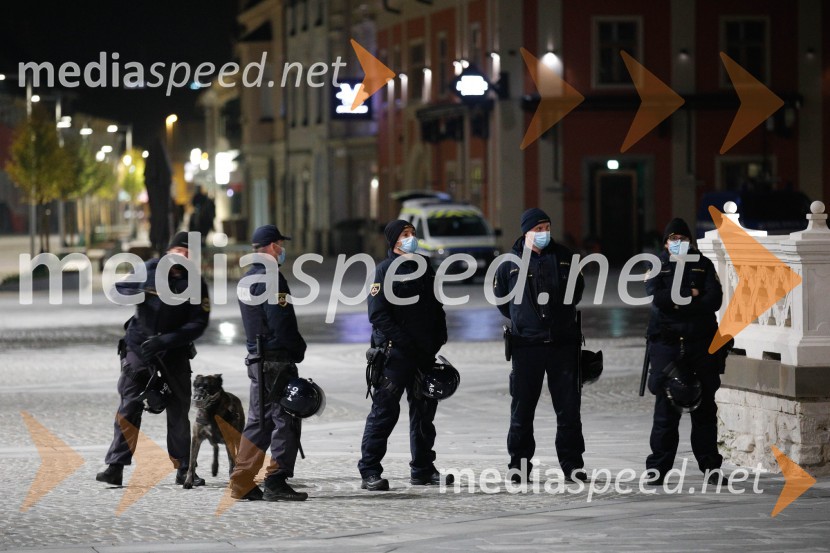 Protesti proti policijski uri v Mariboru