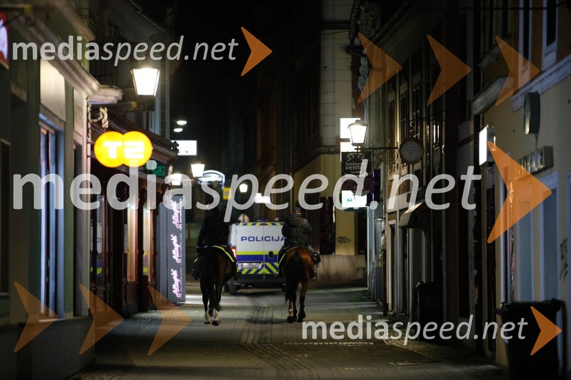 Protesti proti policijski uri v Mariboru