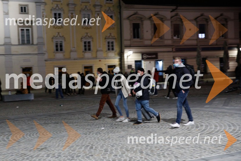 Protesti proti policijski uri v Mariboru