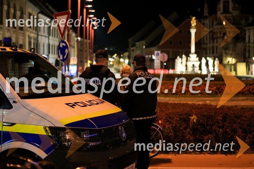 Drugi dan protestov proti policijski uri