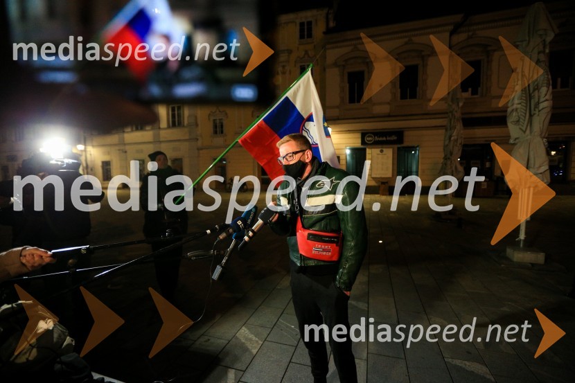 Drugi dan protestov proti policijski uri