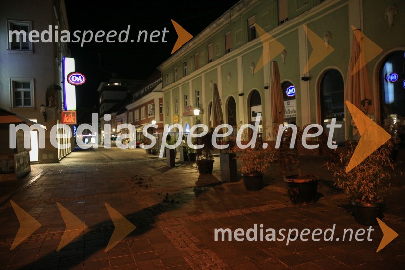 Drugi dan protestov proti policijski uri