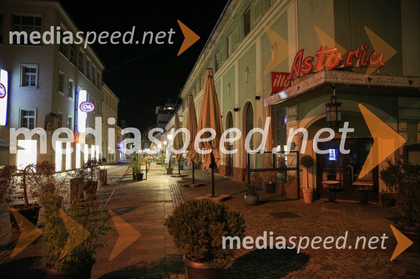 Drugi dan protestov proti policijski uri