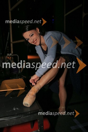  Metka Masten, baletna plesalkaNanine pesmi, backstage snemanja predstave v SNG Maribor