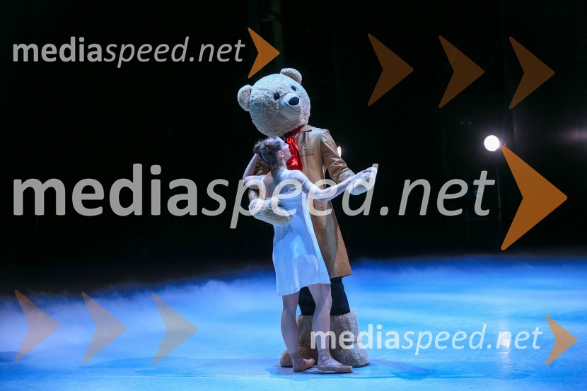  Ema Perić, baletna plesalkaNanine pesmi, backstage snemanja predstave v SNG Maribor