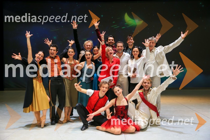 Nanine pesmi, backstage snemanja predstave v SNG Maribor