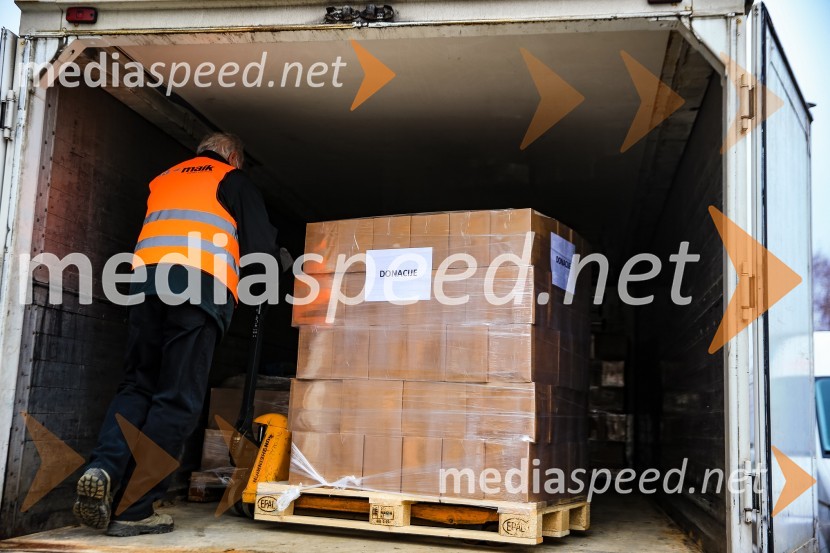 Henkel predstavil prvi električni dostavnik in doniral CSD Maribor