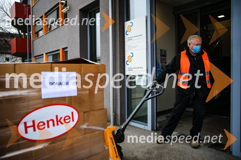 Henkel predstavil prvi električni dostavnik in doniral CSD Maribor