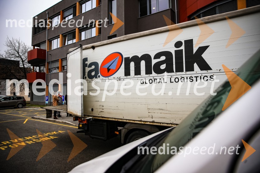 Henkel predstavil prvi električni dostavnik in doniral CSD Maribor