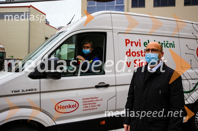  Gregor Majcen, vodja proizvodnje, Henkel MariborHenkel predstavil prvi električni dostavnik in doniral CSD Maribor