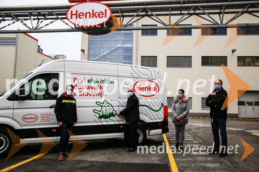  Matjaž Ribič, vodja poslovne enote AJM Ljubljana;  Gregor Majcen, vodja proizvodnje, Henkel Maribor;  Blanka Žerjav, vodja službe za kadre in nagrajevanje, Henkel Adria regija;  ... Henkel predstavil prvi električni dostavnik in doniral CSD Maribor