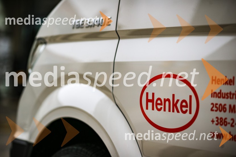 Henkel predstavil prvi električni dostavnik in doniral CSD Maribor