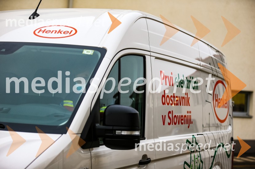 Henkel predstavil prvi električni dostavnik in doniral CSD Maribor