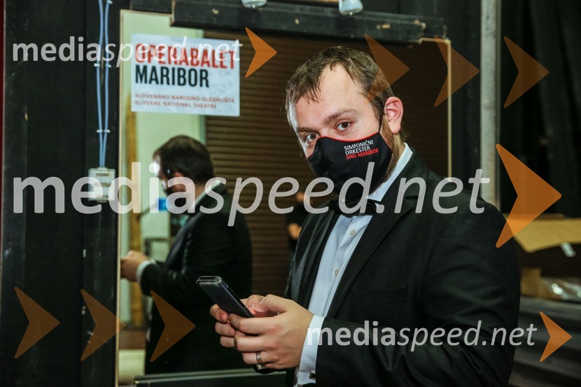  Domen Marn, klarinetistBožični koncert zbora Opere SNG Maribor