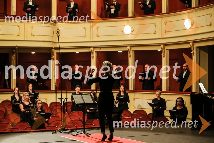 Božični koncert zbora Opere SNG Maribor