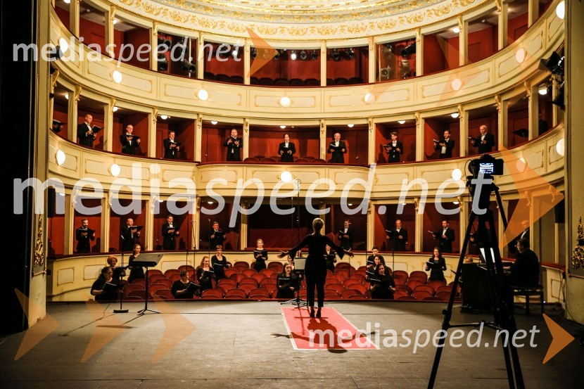 Zbor Opere SNG MariborBožični koncert zbora Opere SNG Maribor