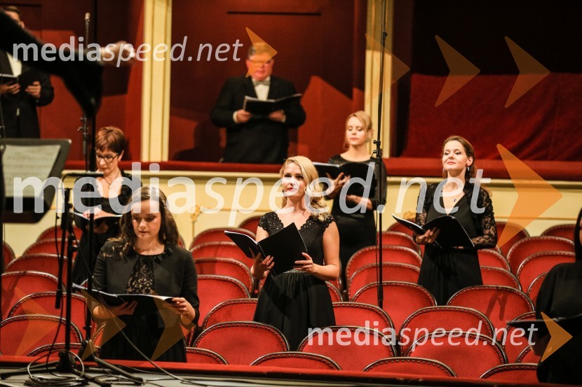 Božični koncert zbora Opere SNG Maribor
