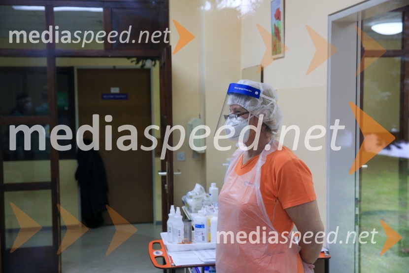 Dom Danice Vogrinec, MariborV Sloveniji pričetek cepljenja proti novemu korona virusu Covid19