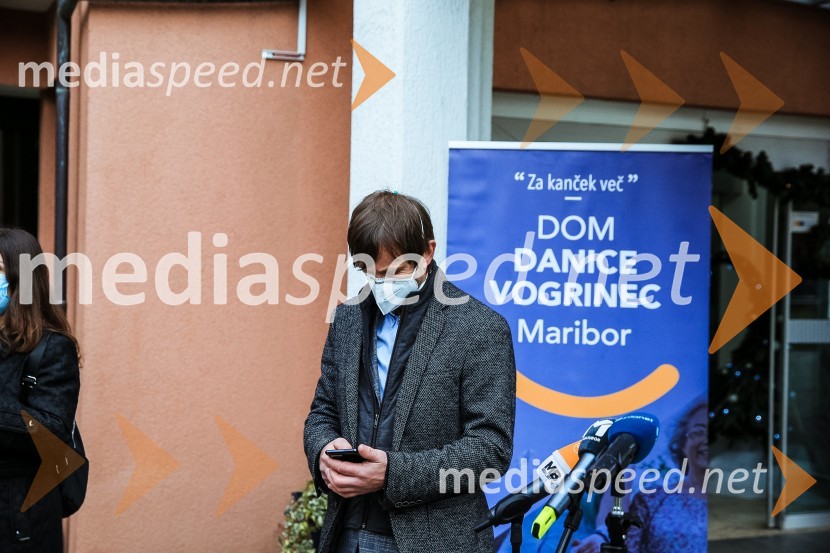 mag. Marko Slavič, direktor Doma Danice VogrinecV Sloveniji pričetek cepljenja proti novemu korona virusu Covid19