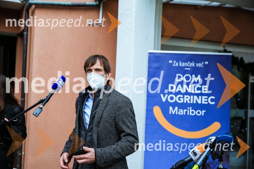 mag. Marko Slavič, direktor Doma Danice VogrinecV Sloveniji pričetek cepljenja proti novemu korona virusu Covid19