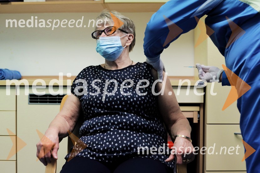  Angelca Butenko, porotnica, svetnicaV Sloveniji pričetek cepljenja proti novemu korona virusu Covid19