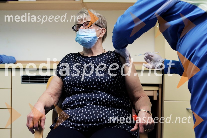  Angelca Butenko, porotnica, svetnicaV Sloveniji pričetek cepljenja proti novemu korona virusu Covid19