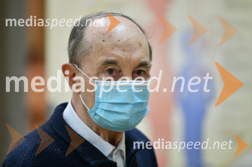 msgr. dr. Franc Kramberger, upokojeni mariborski nadškofV Sloveniji pričetek cepljenja proti novemu korona virusu Covid19