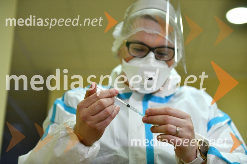 V Sloveniji pričetek cepljenja proti novemu korona virusu Covid19