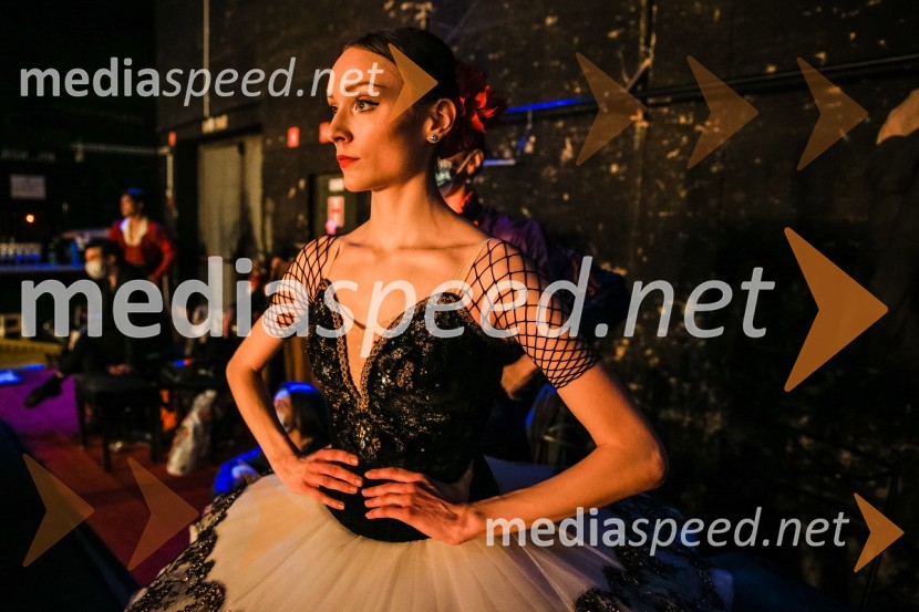  Monja Obrul, baletna plesalkaBaletni gala SNG Maribor