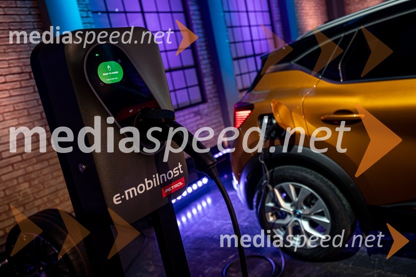 Škoda octavia Slovenski avto leta 2021