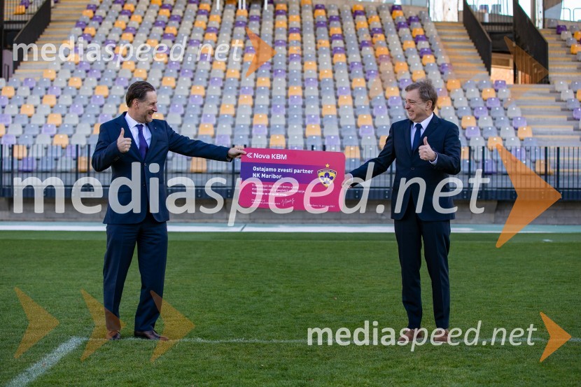  John Denhof, predsednik uprave NKBM;  Bojan Ban, direktor NK MariborNova KBM in NK Maribor podpisala štiri letno sponzorsko pogodbo