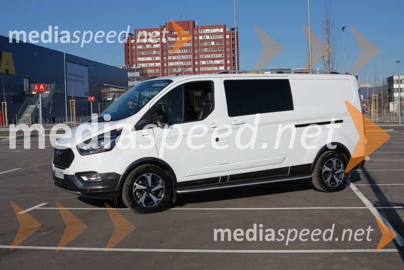 Ford Custom Active & Trail, slovenska predstavitev