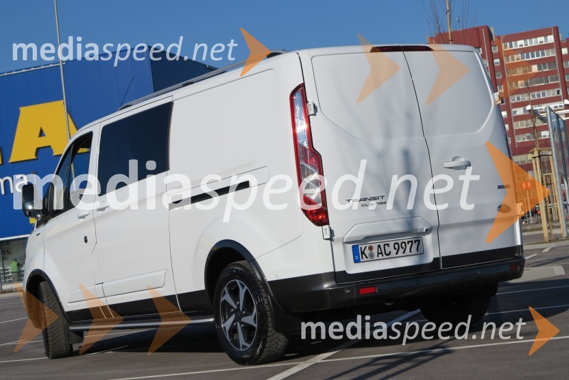 Ford Custom Active & Trail, slovenska predstavitev