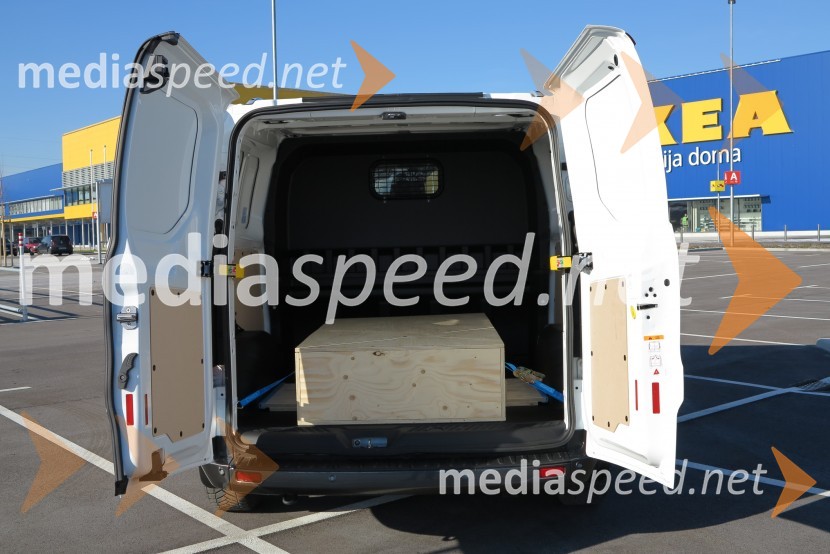 Ford Custom Active & Trail, slovenska predstavitev